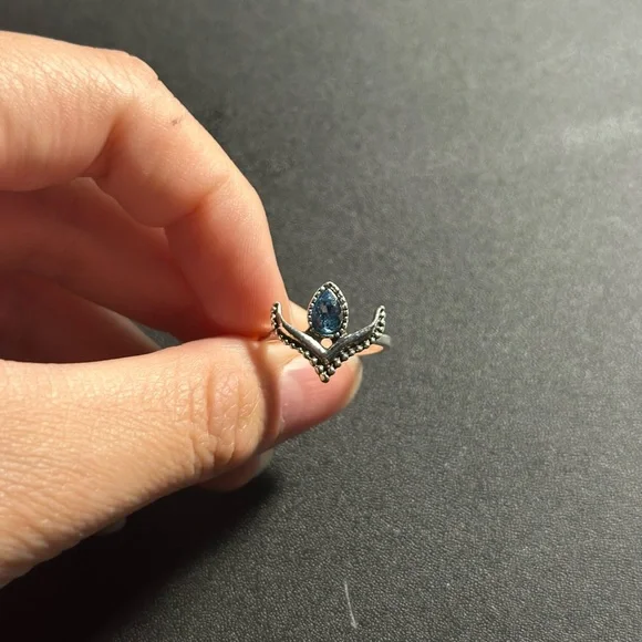 Silver Rings - Picture 5 of 12